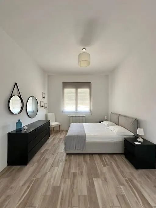 Crispi 89 - Sea View Apartment Palermo