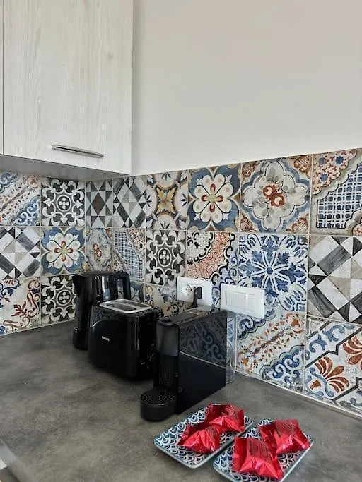 Crispi 89 - Sea View Apartment Palermo